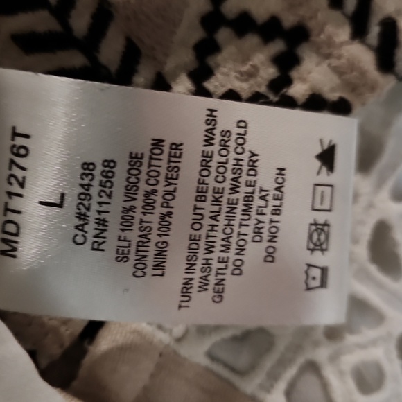 Miss Me Lightweight Gauze Tank Top Laser Cut Inserts Women's Large - Picture 11 of 16